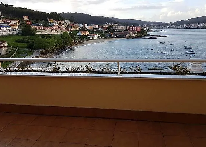 Playa De Quenxe Corcubion